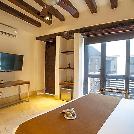 Hotel Casa Gastelbondo Adults Only 4*