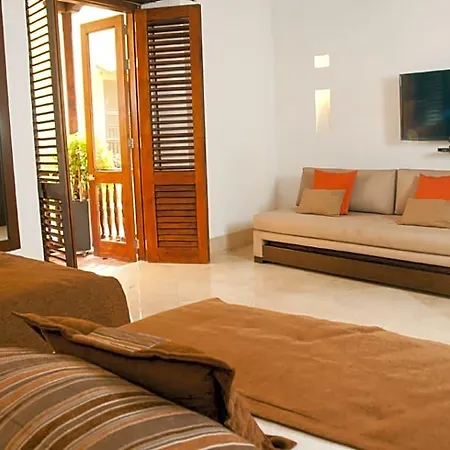 Casa Gastelbondo Adults Only